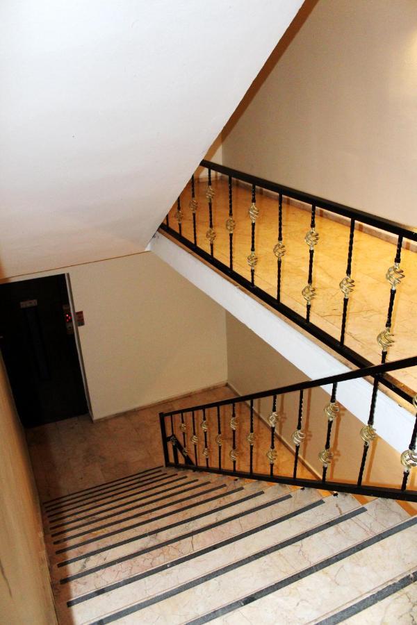 White Crown Apartman Ve Yasam Merkezi Istanbul Bagian luar foto