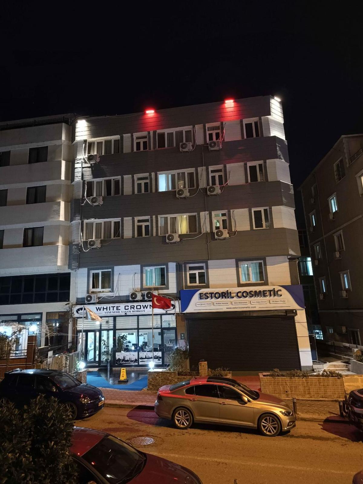 White Crown Apartman Ve Yasam Merkezi Istanbul Bagian luar foto