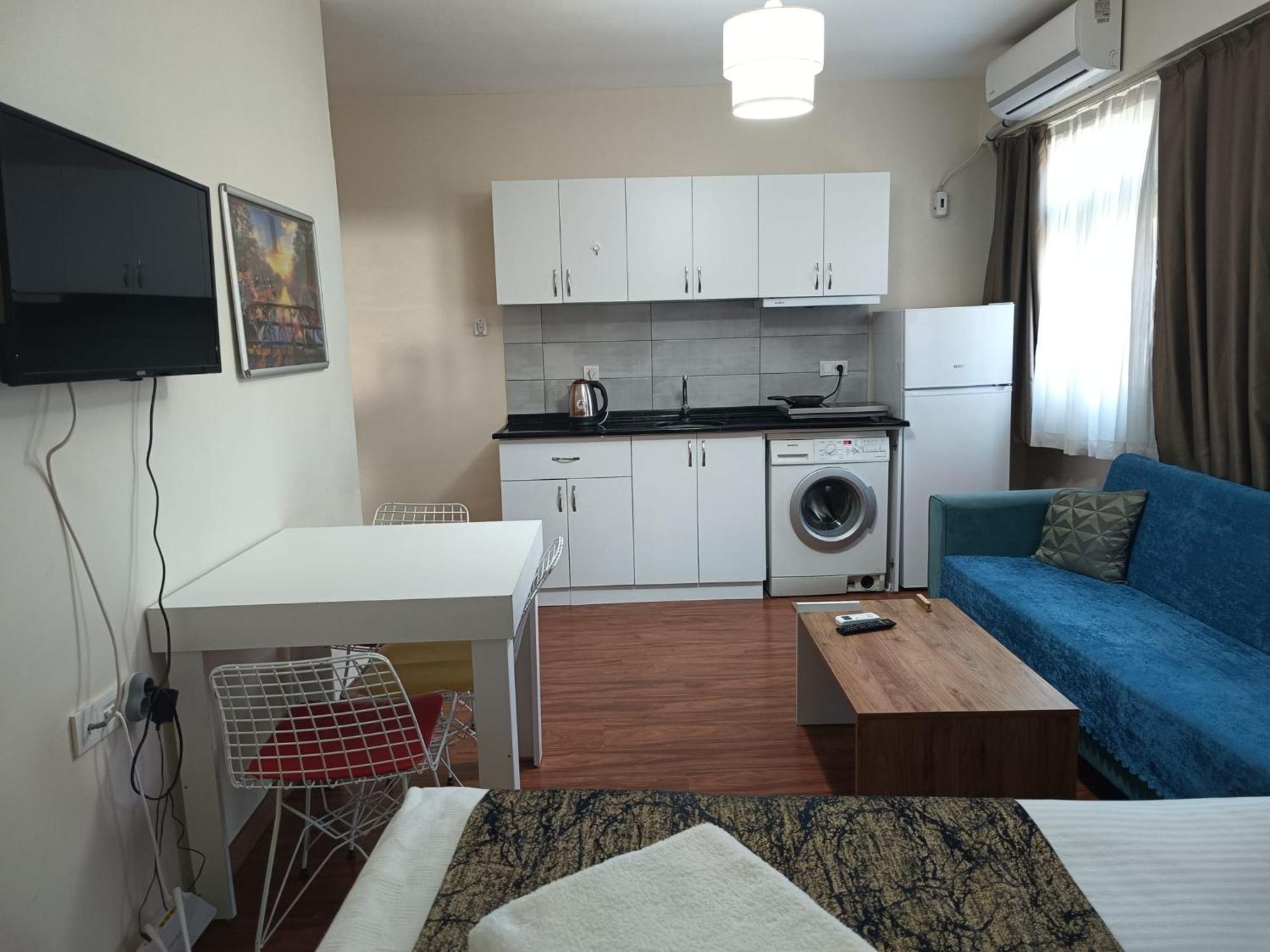 White Crown Apartman Ve Yasam Merkezi Istanbul Bagian luar foto