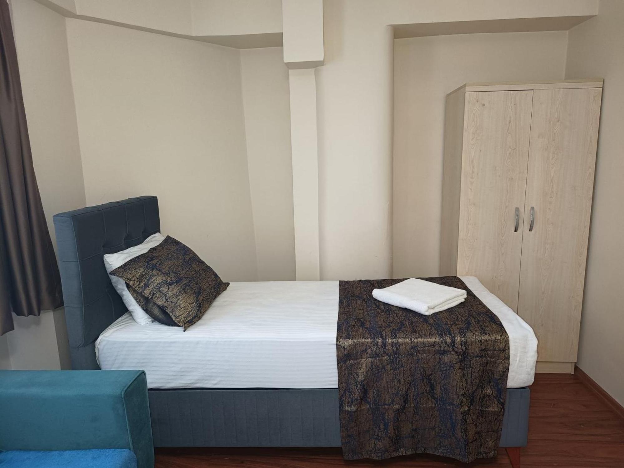 White Crown Apartman Ve Yasam Merkezi Istanbul Bagian luar foto