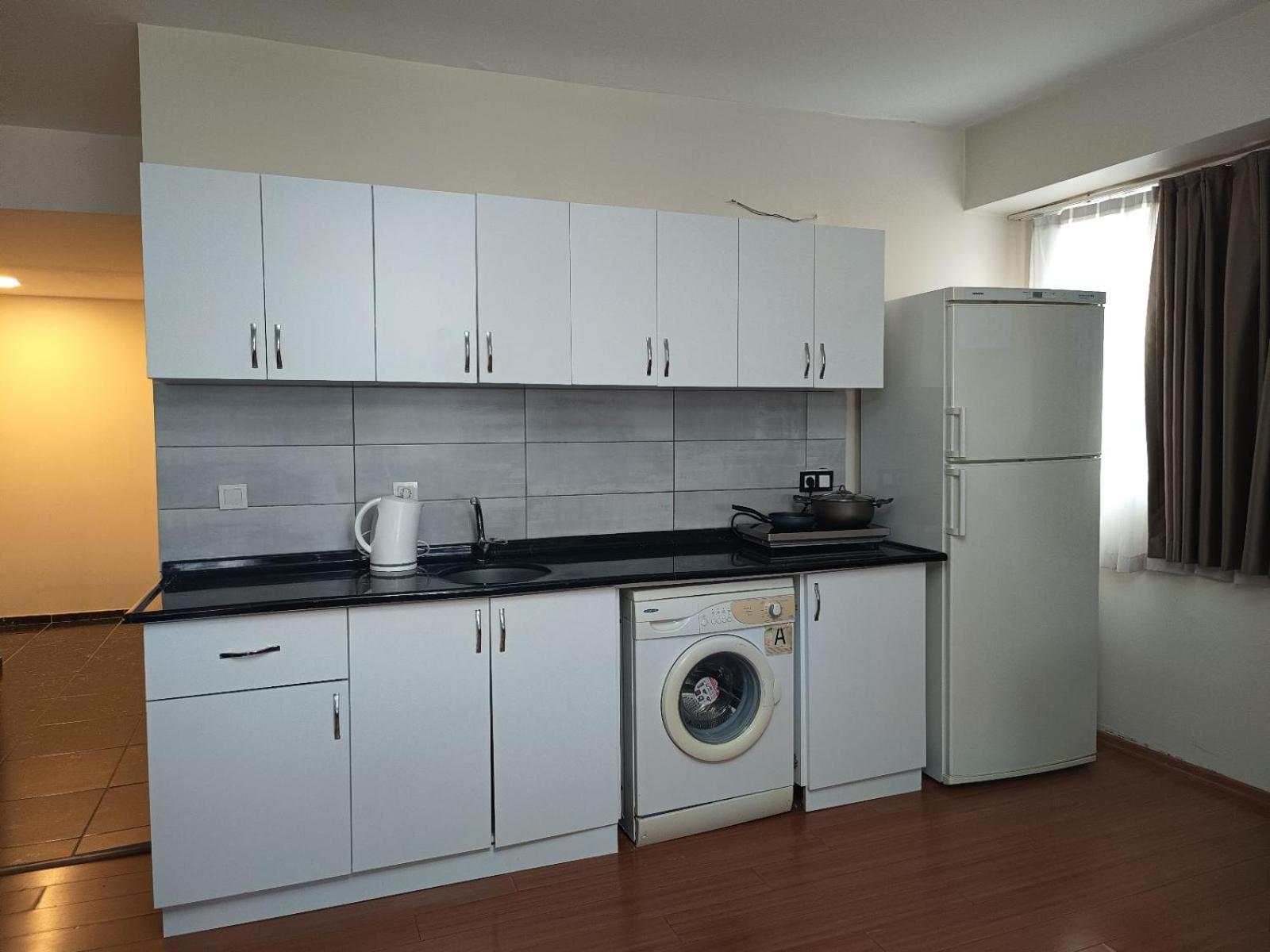 White Crown Apartman Ve Yasam Merkezi Istanbul Bagian luar foto