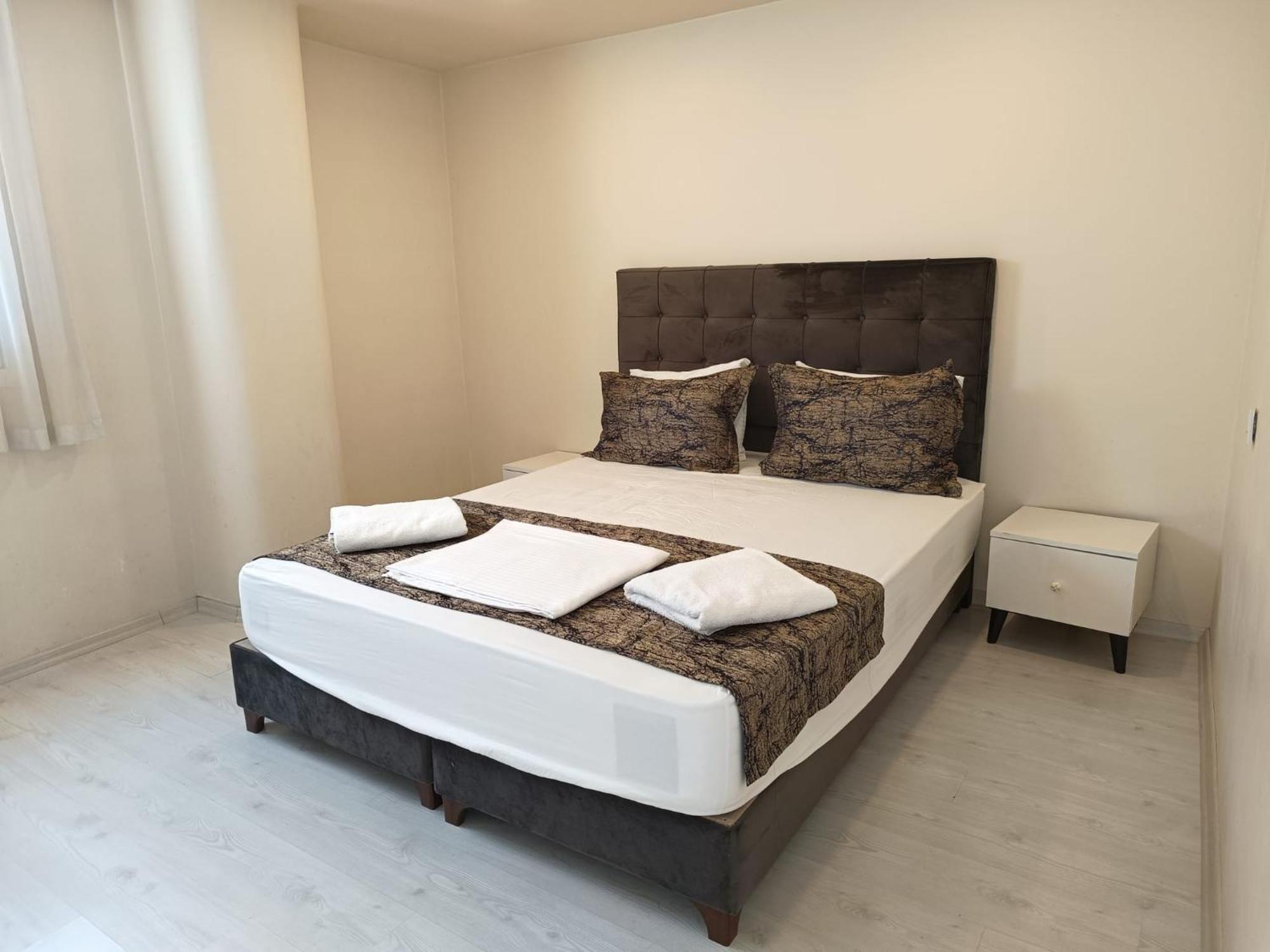 White Crown Apartman Ve Yasam Merkezi Istanbul Bagian luar foto